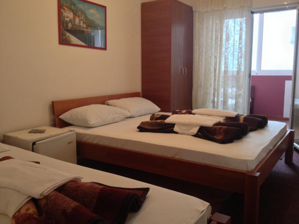 Трехместный (Трехместный номер с собственной ванной комнатой), Rooms Kuljic