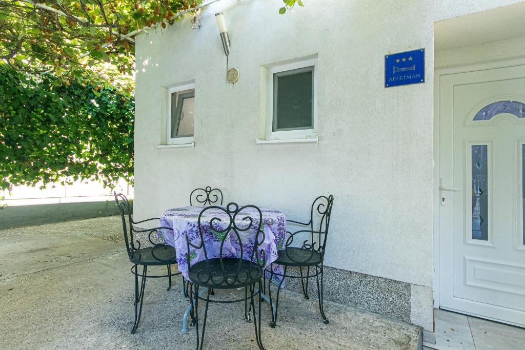 Apartments by the sea Podaca, Makarska - 13069 photo 4