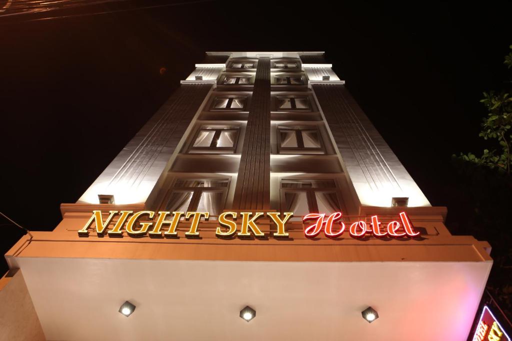 Khách sạn Night Sky 