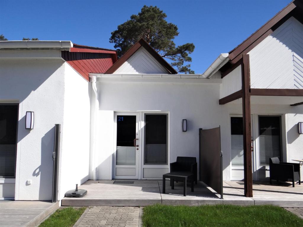 Ferienanlage "Haus hinter den Dünen" Prerow photo 2