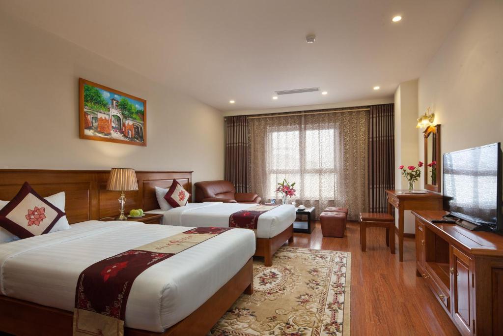 Семейный (Роскошный семейный номер с видом на город), Silk Queen Hotel Hang Gai