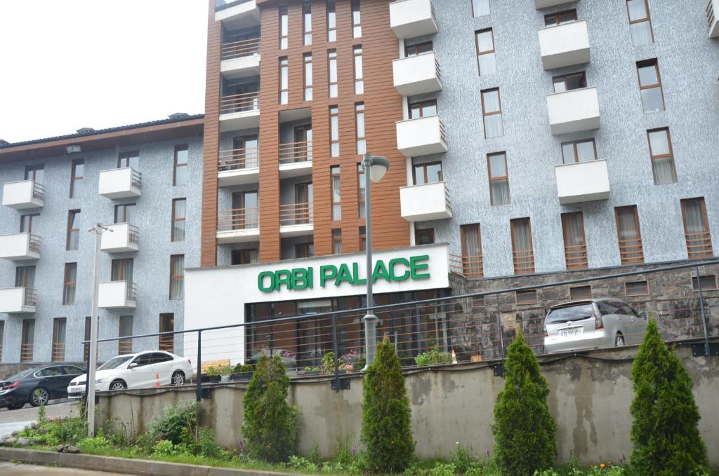 Orbi Palace Deluxe Bakuriani Room 406
