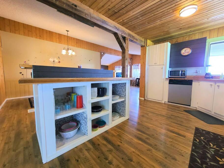 Wood Haven photo 1