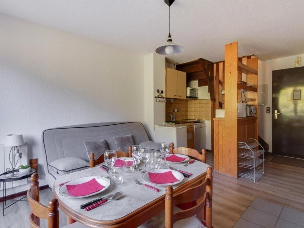 Appartement Esquièze-Sère, 3 pièces, 6 personnes - FR-1-402-70 photo 3