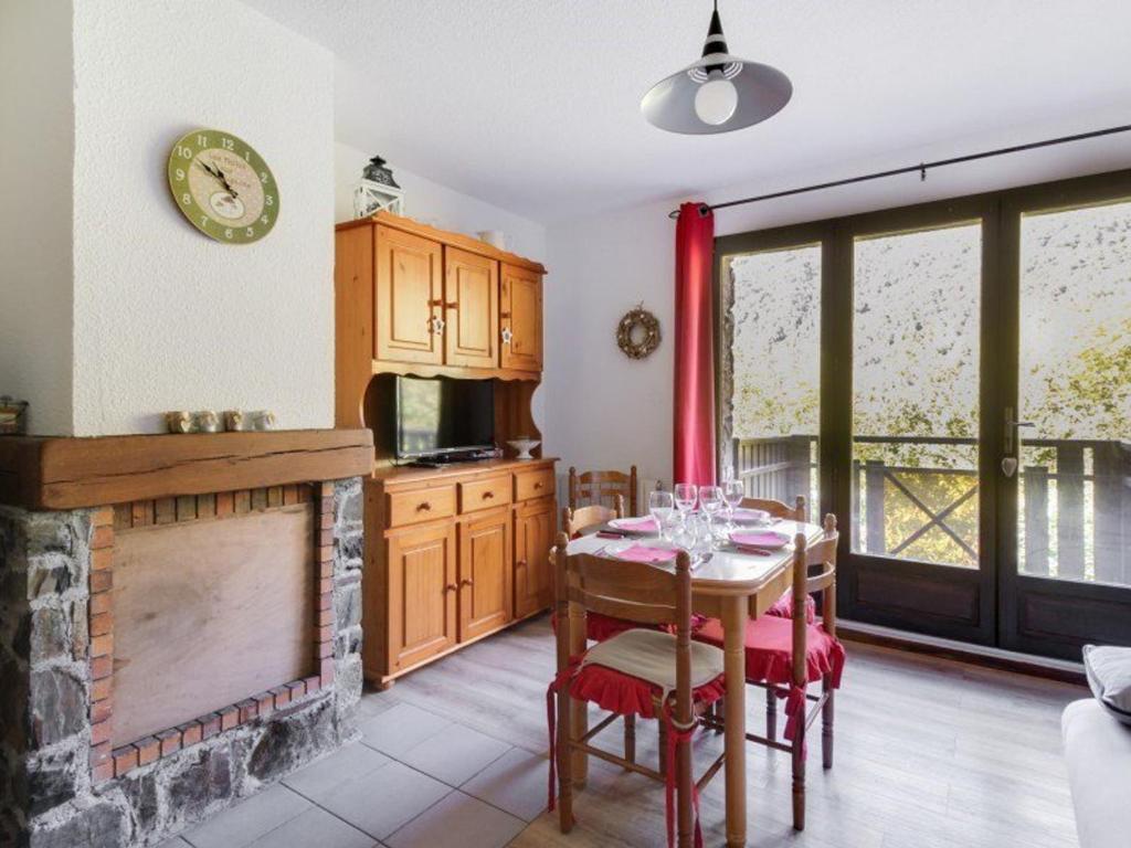 Appartement Esquièze-Sère, 3 pièces, 6 personnes - FR-1-402-70 photo 4