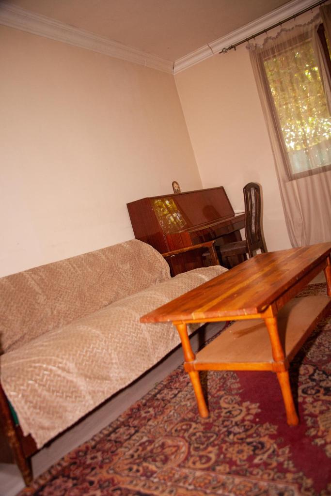 B&B Sunrise House Aygavan photo 3