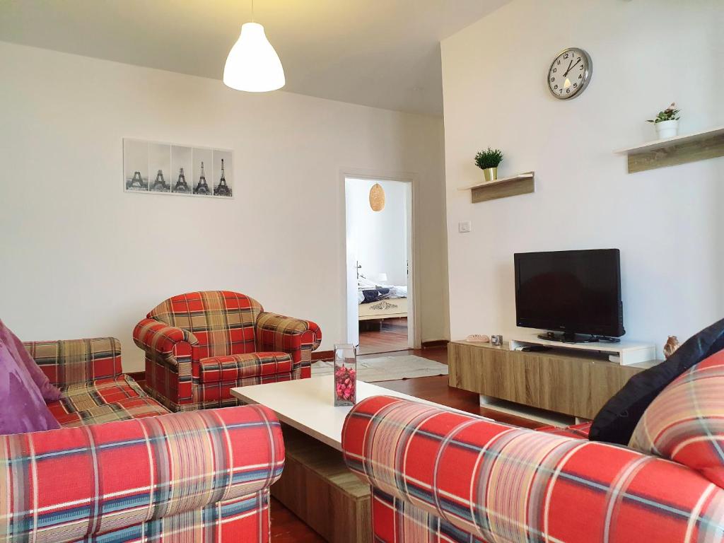 Lovely Two Bedroom Apartment in Amman photo 3