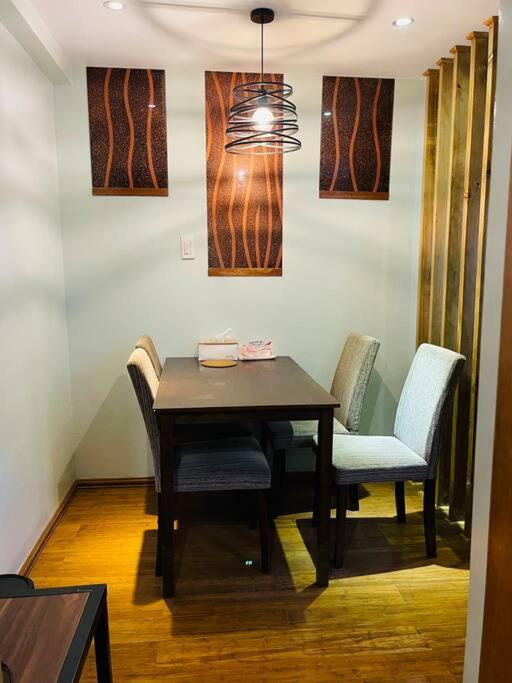 Fully-furnished 1 Bedroom condo with parking space photo 4