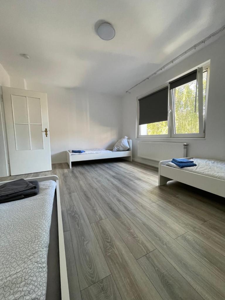estrella24 LIVING ROOMS London photo 4
