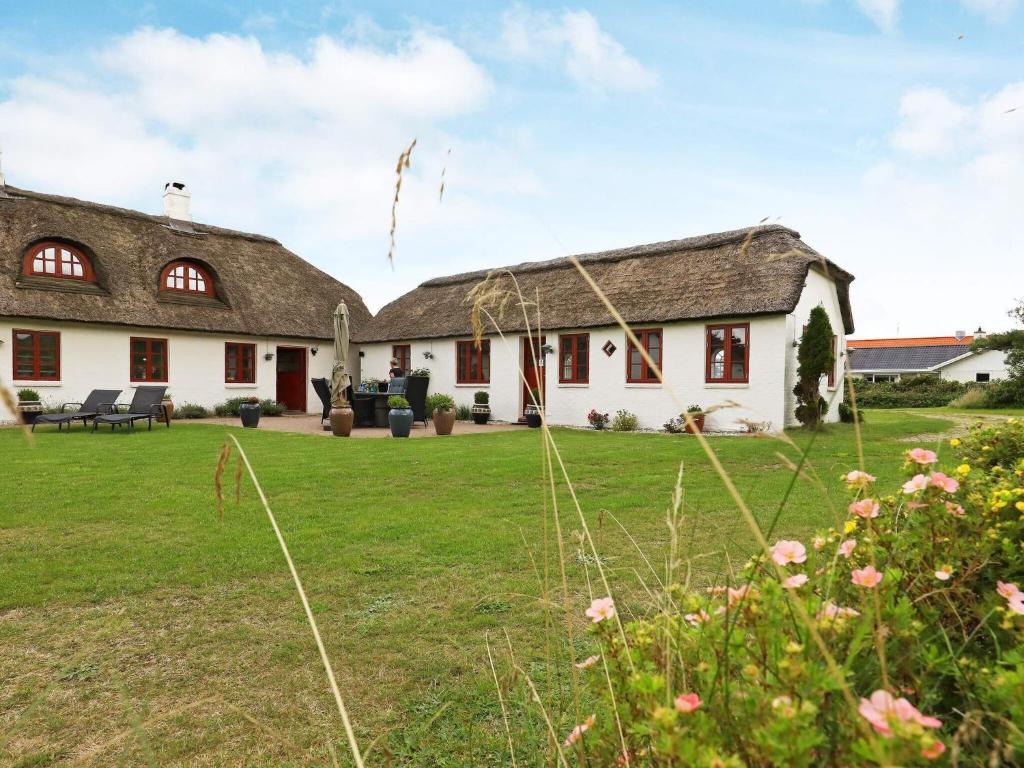 12 person holiday home in Blokhus photo 1