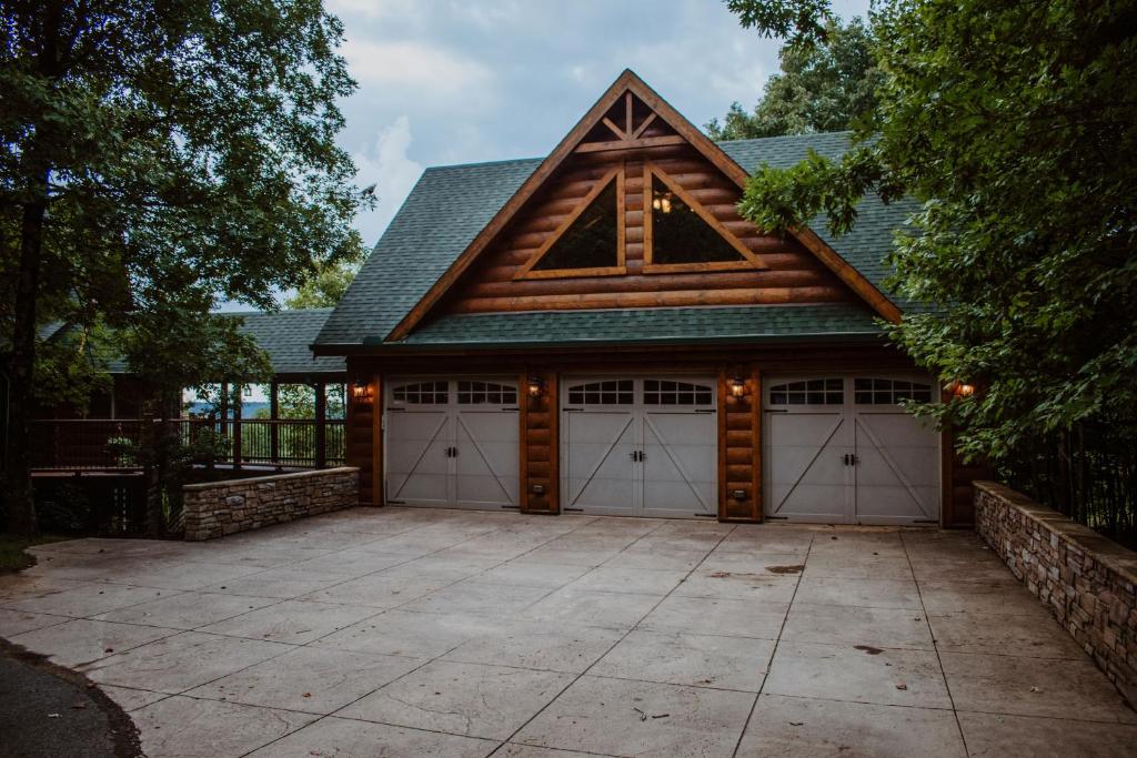 Treetop Hideaway at Barr5 Ranch photo 4