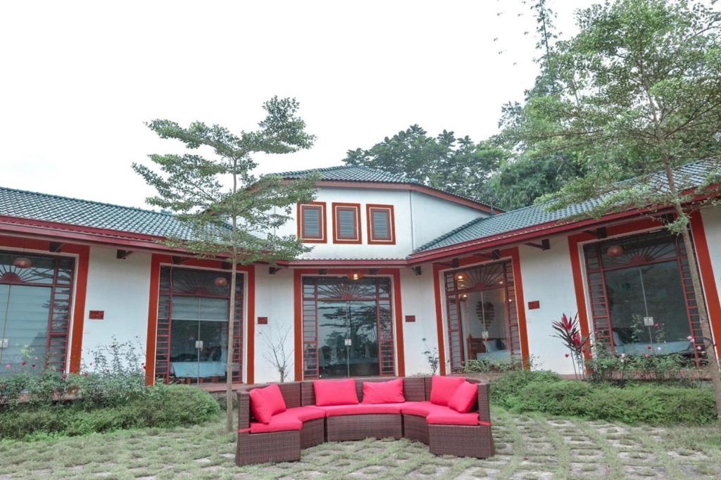 Furano Garden Home Hoa Binh - Venue Travel