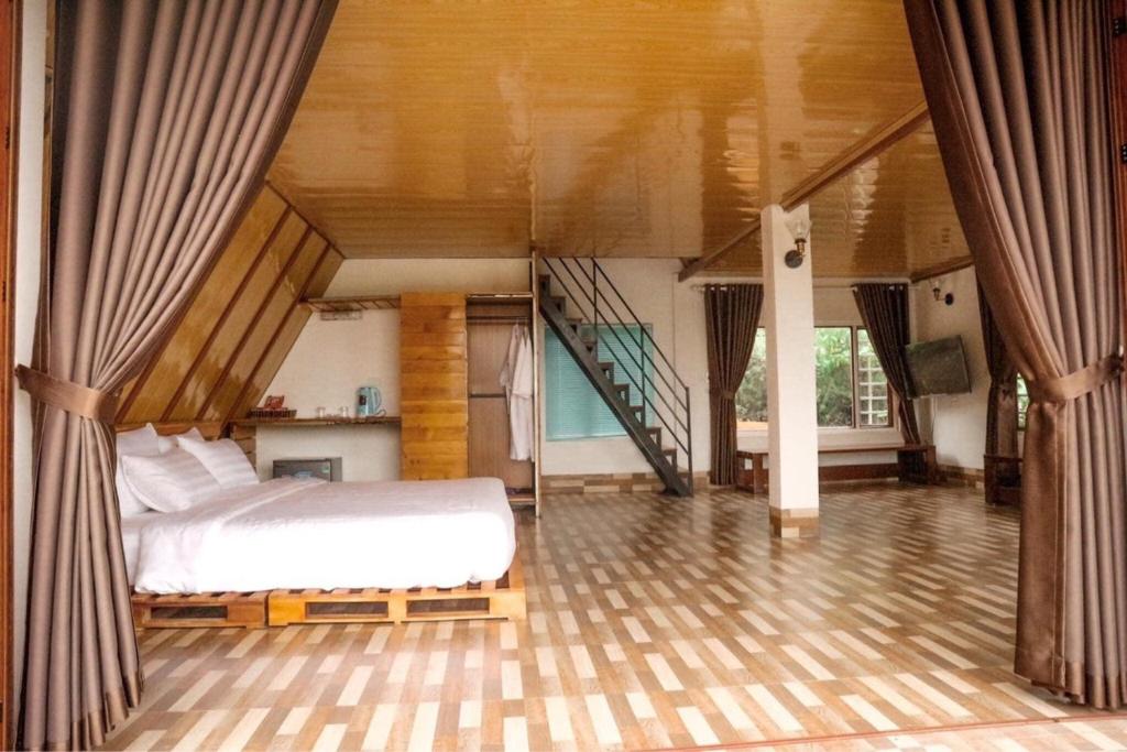 Furano Garden Home Hoa Binh - Venue Travel