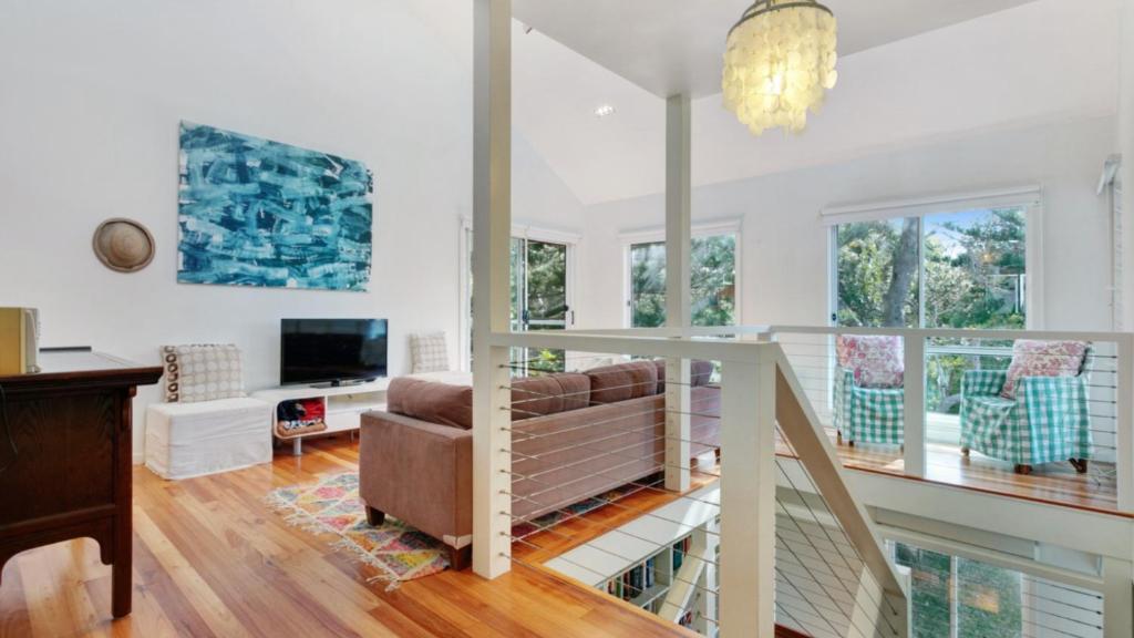 The Blue Beach House photo 2