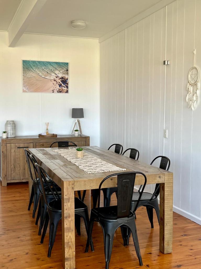 Entire home on the beach photo 2