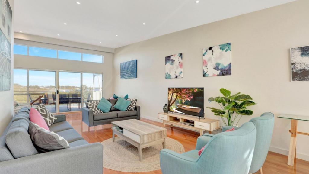 1 - 58 Moira Pde, Hawks Nest photo 4
