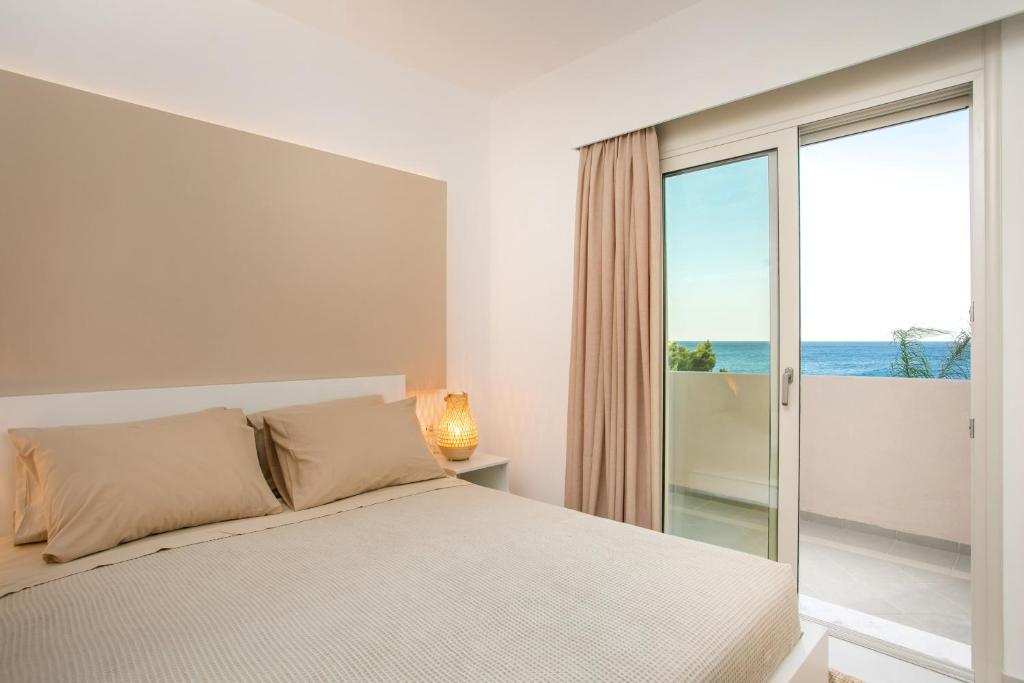 Villa Sylvia Beachfront photo 3