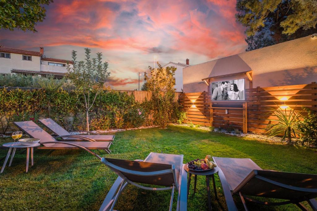 Villa Andrija Family Dream with heating pool at the sea photo 3