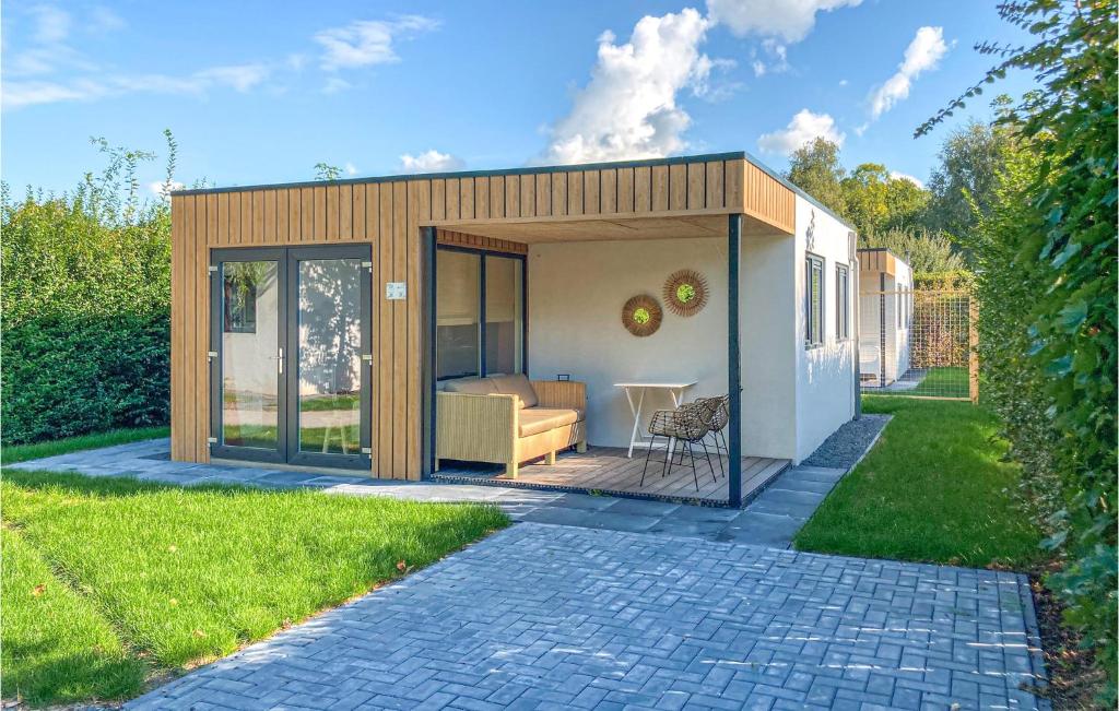Nice Home In Heinkenszand With Sauna, Wifi And 1 Bedrooms