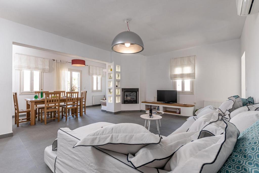Orkos Beach Hotel photo 2