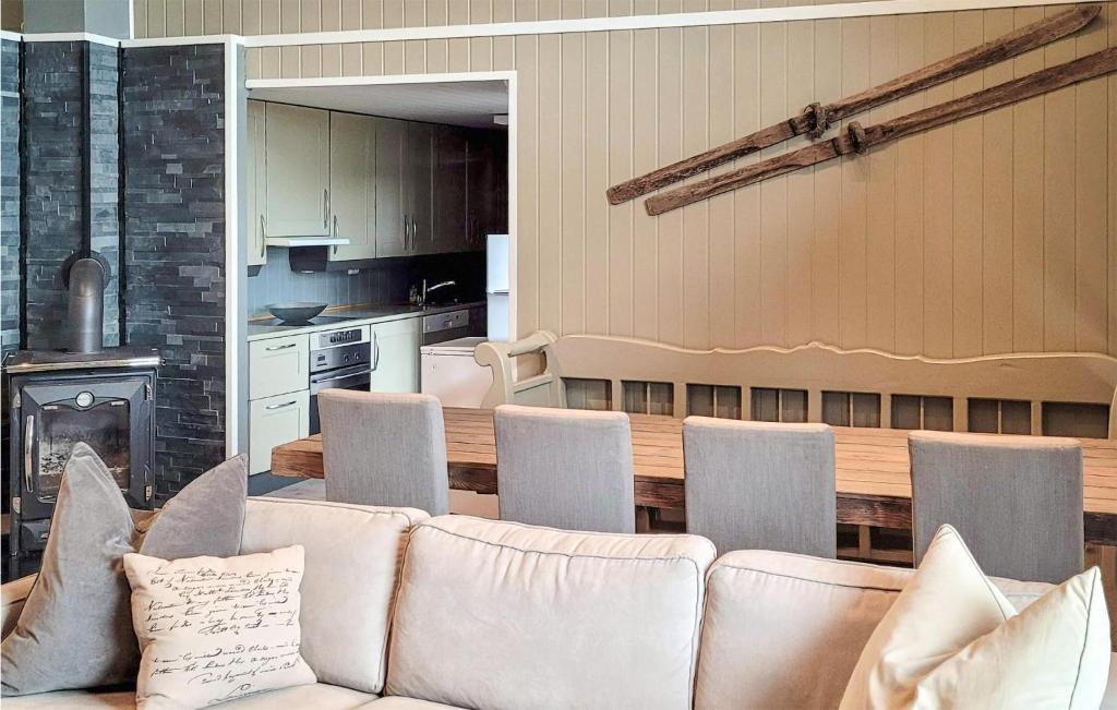 Amazing Home In Tonstad With 4 Bedrooms photo 2