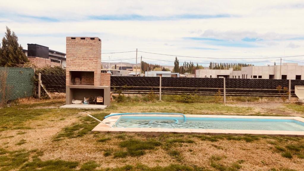 Casa con pileta y parrilla en barrio privado, 2 dormitorios photo 3