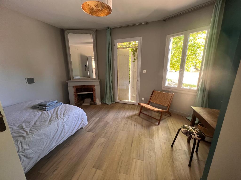 La Garenne Saint Germain photo 2