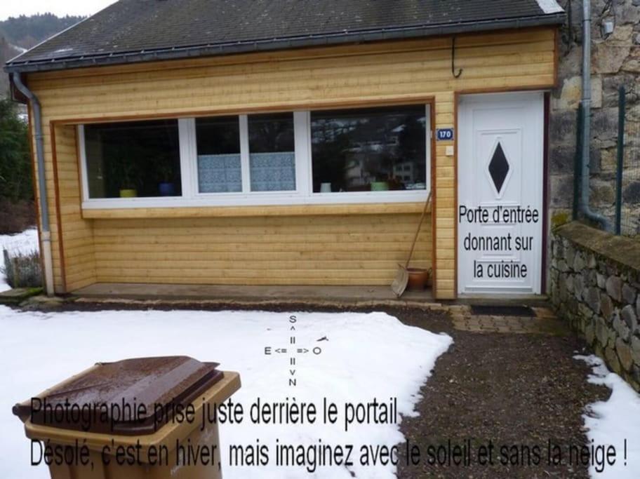 Maison lumineuse et spacieuse avec terrain photo 2