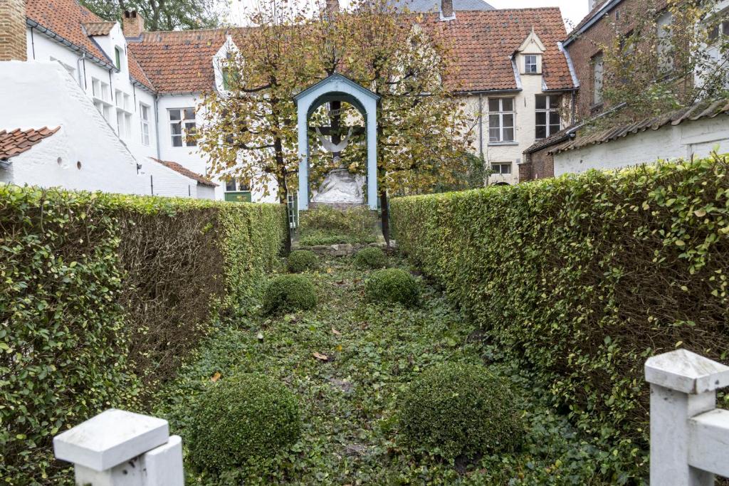 Zimmerhof Hotel - Tap to explore photos