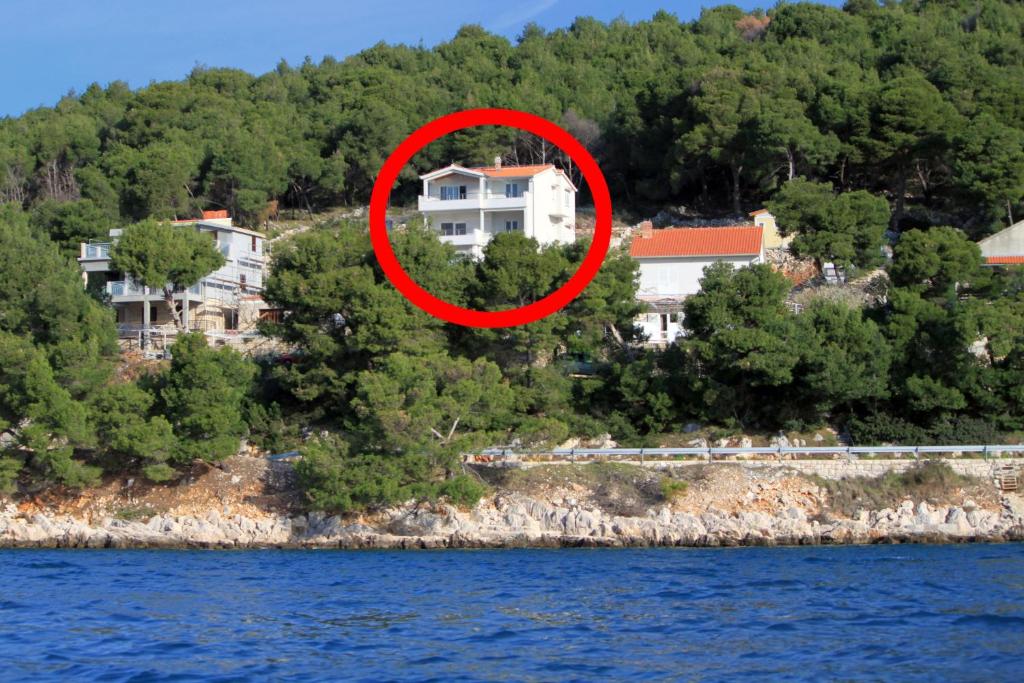 Seaside family friendly house with a swimming pool Poljica, Trogir - 8661 photo 1