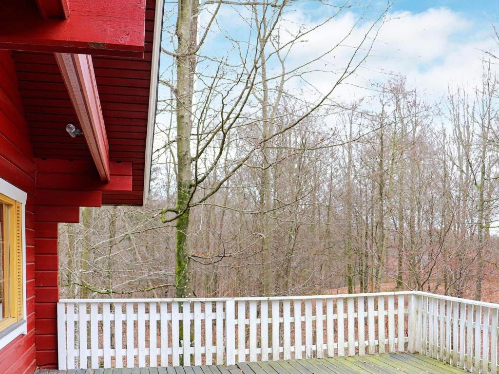 4 person holiday home in HJ RNARP photo 4