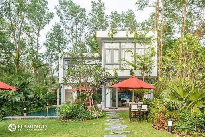 Flamingo Đại Lải Resort - Villa 2 Phòng Ngủ CBT