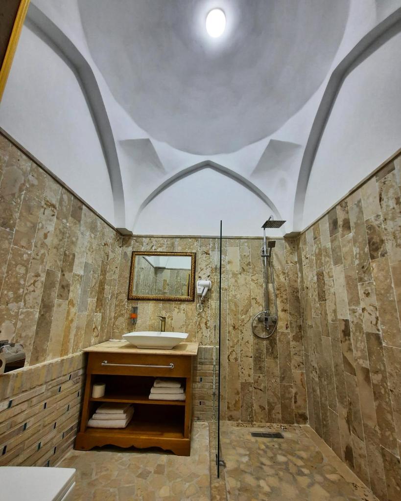 Marhaba boutique Madrasah 15th-16th century photo 2
