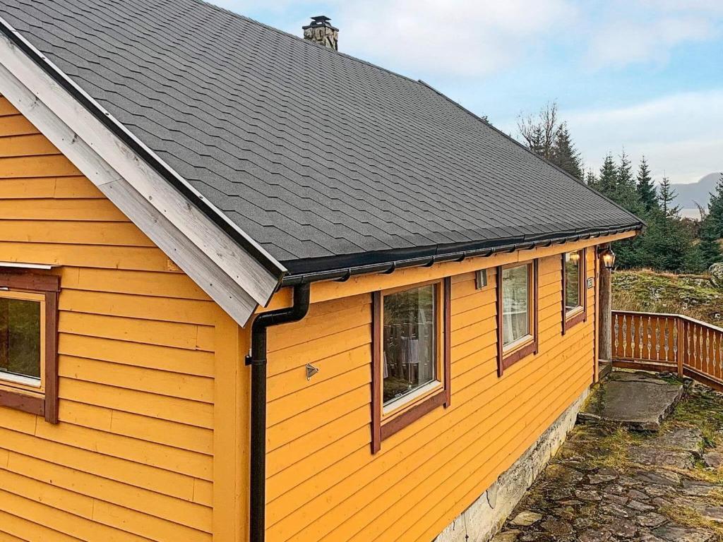 Holiday home Brekke photo 2