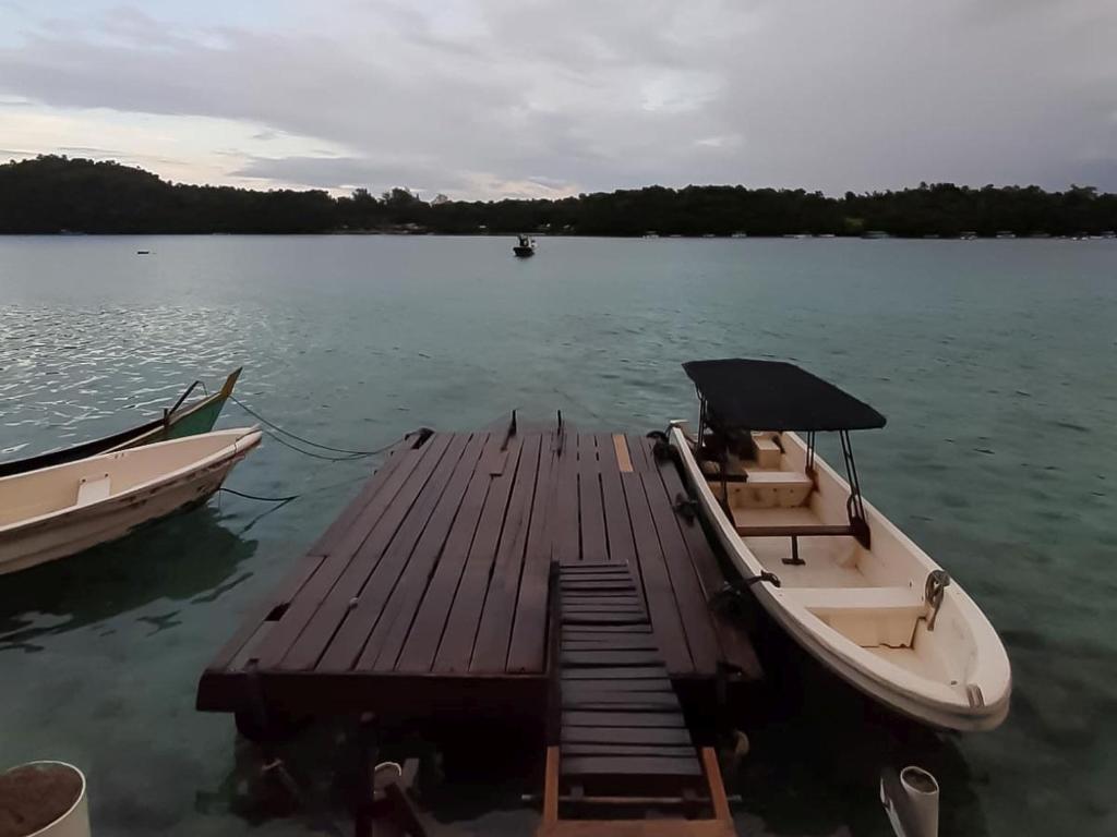 Olala Bungalows And Restaurant Mitra RedDoorz photo 1