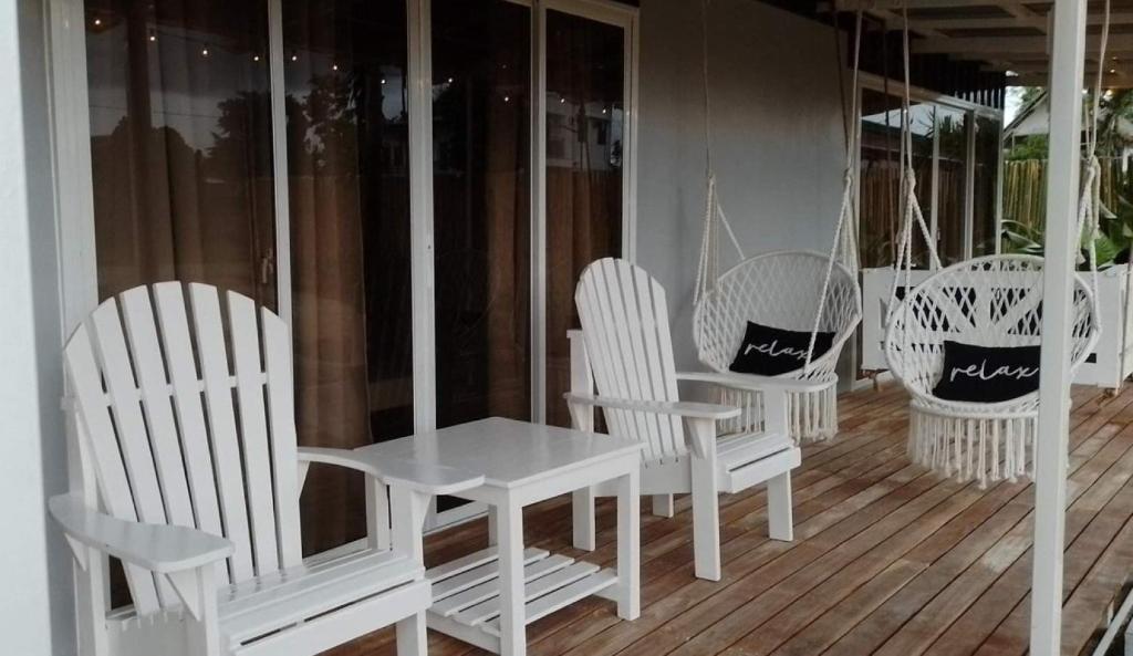 Angels Bed and Breakfast Sipalay City by RedDoorz photo 1