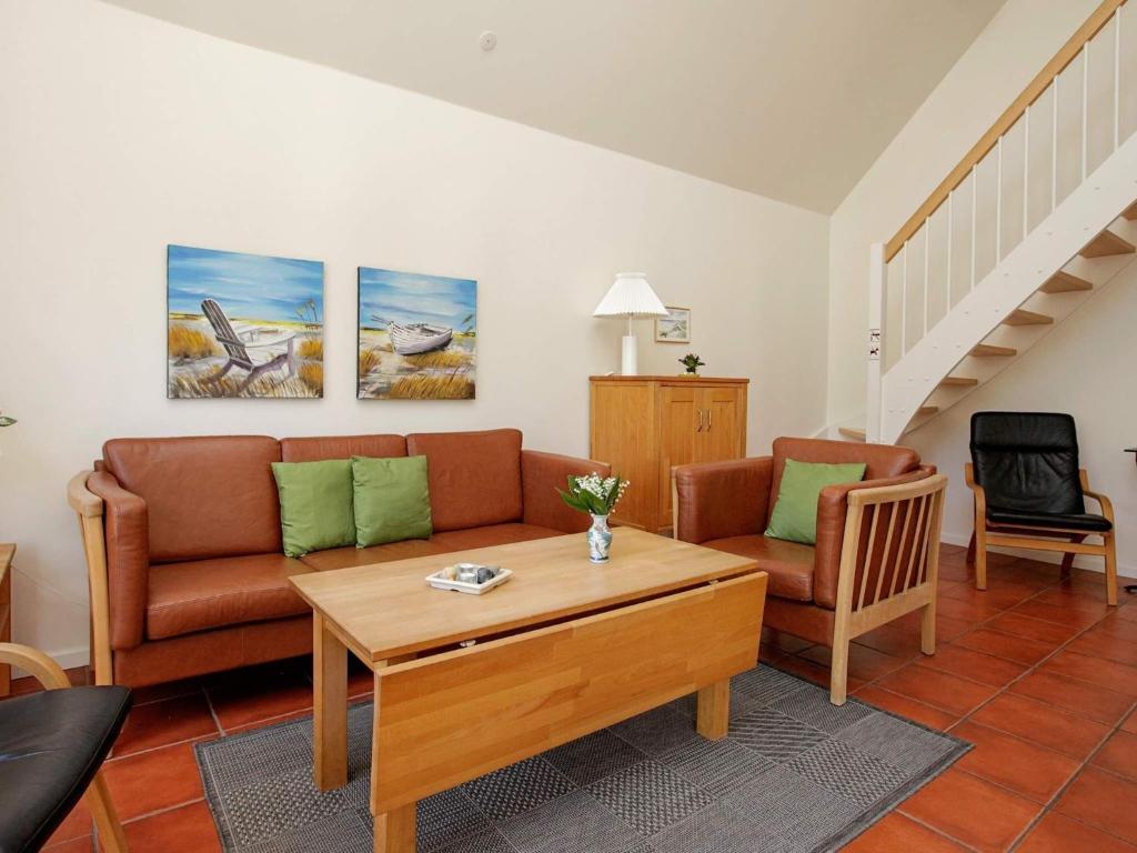 4 person holiday home in Bl vand photo 3