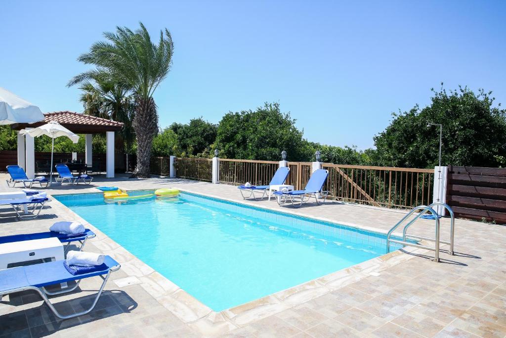 VILLA LAMBRIANA