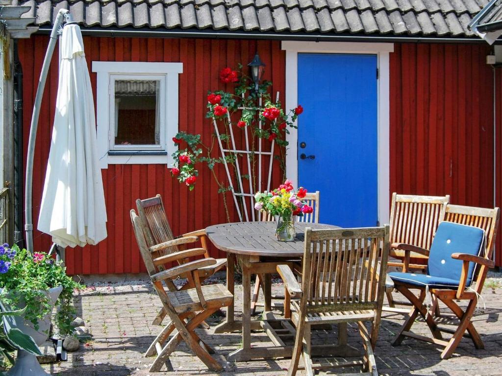 Holiday home LINDERÖD photo 2