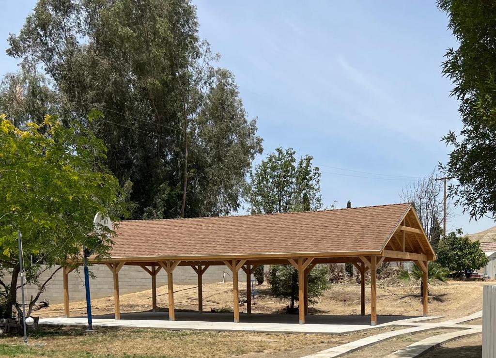 Kern River Home photo 2