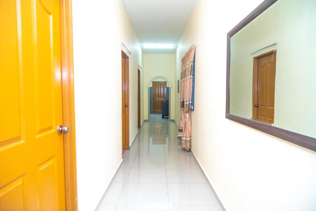 Adorable 3-bedroom home with Wi-Fi, Netflix and BBQ grill photo 2
