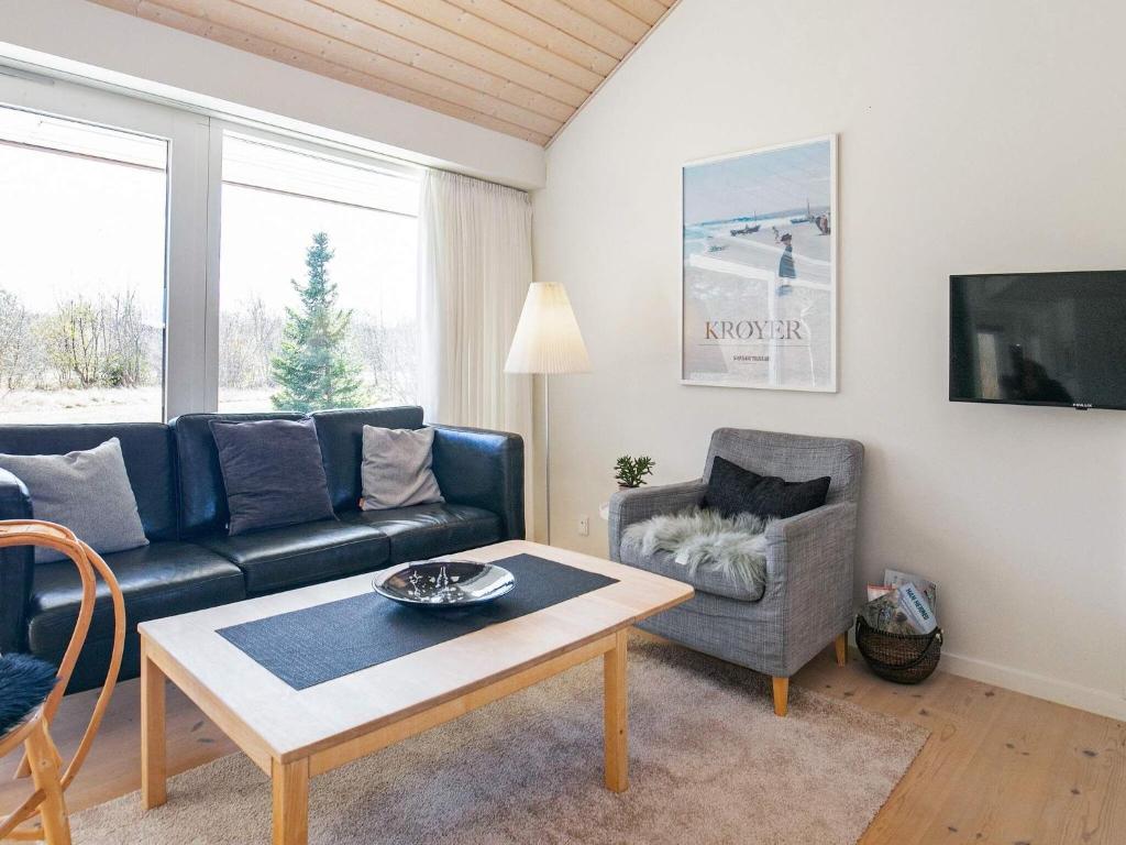 8 person holiday home in Brovst photo 1