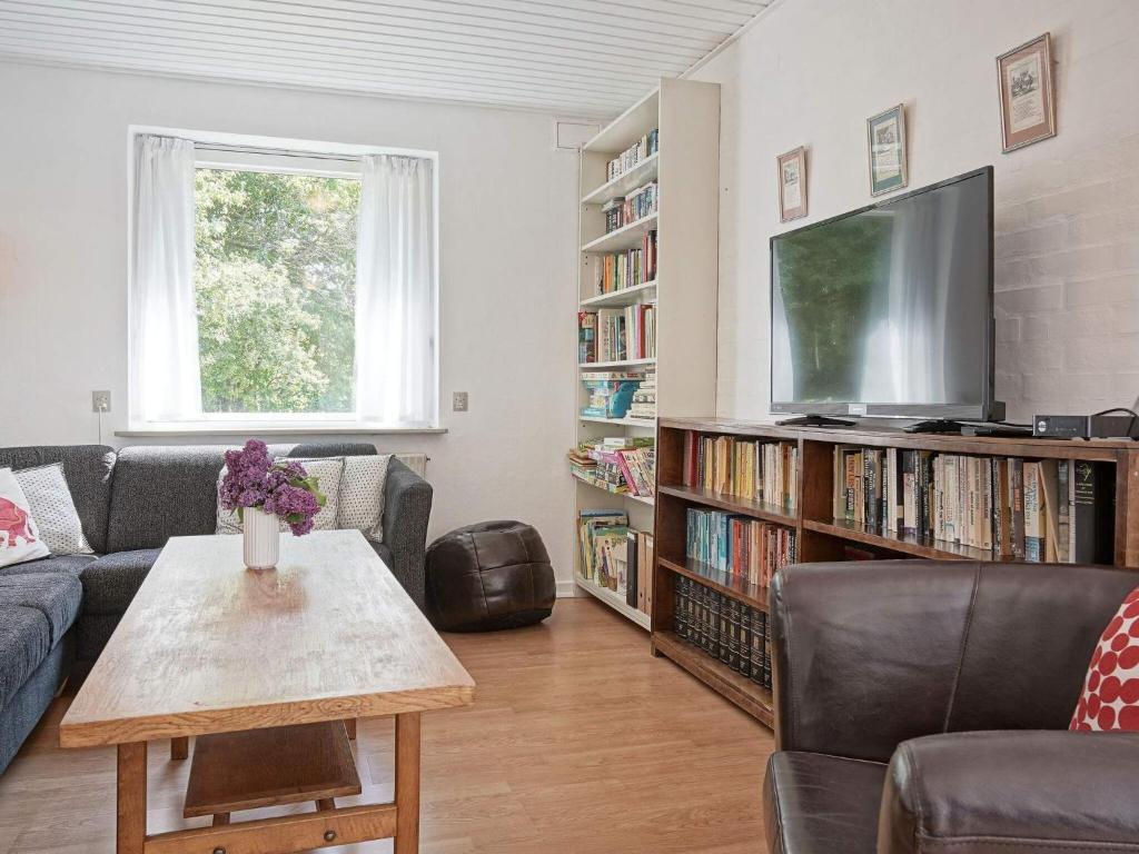 12 person holiday home in Aakirkeby photo 3