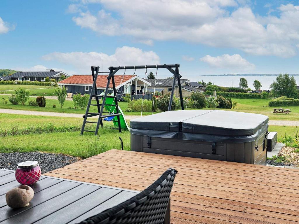 8 person holiday home in Faaborg photo 3
