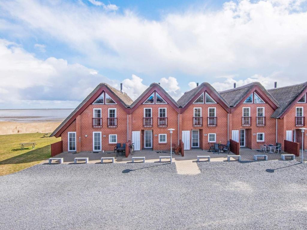 6 person holiday home in R m photo 1