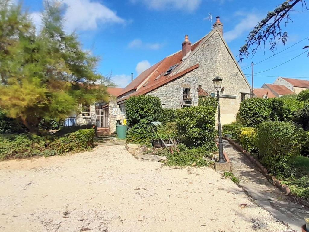 Spacious holiday home in Ni vre with a garden photo 4