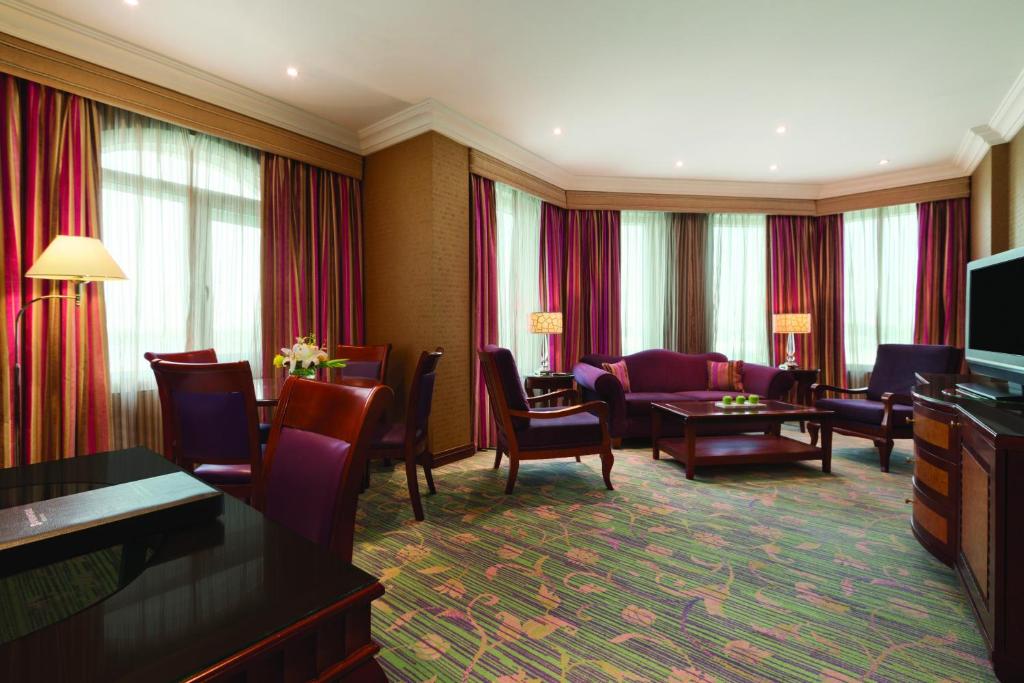 Сьюит (Полулюкс), Wyndham Grand Regency Doha