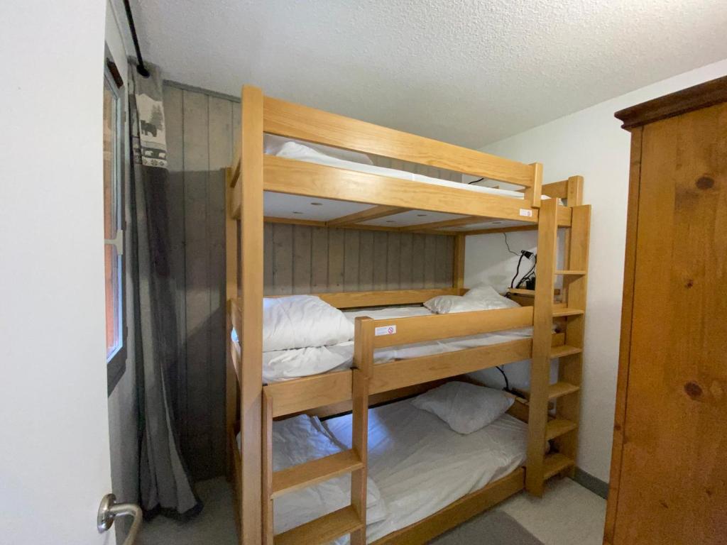 Appartement La Tania, 2 pièces, 5 personnes - FR-1-513-54 photo 2