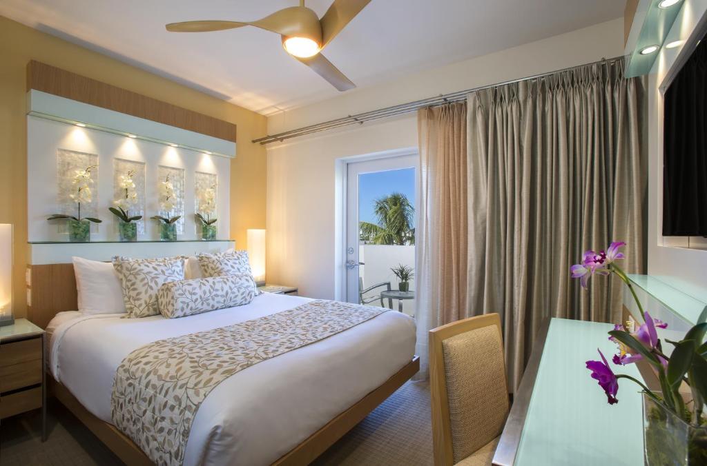 Santa Maria Suites Resort photo 2