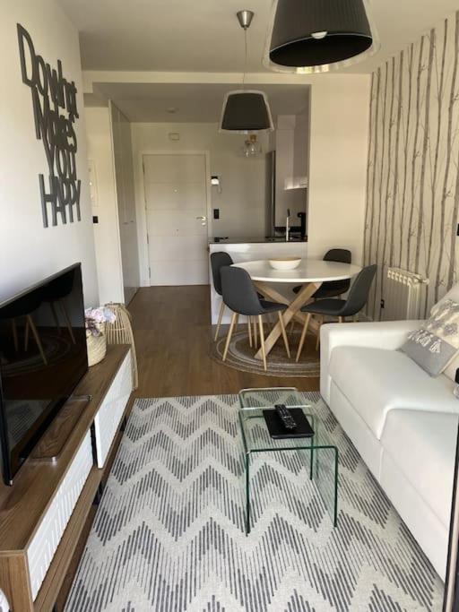 Precioso apartamento con terraza y piscina en Portonovo-Sanxenxo photo 3